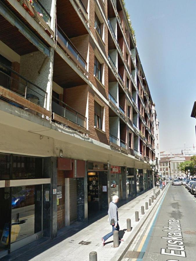 Cómodo y Acogedor en el Centro de Bilbau Exterior foto